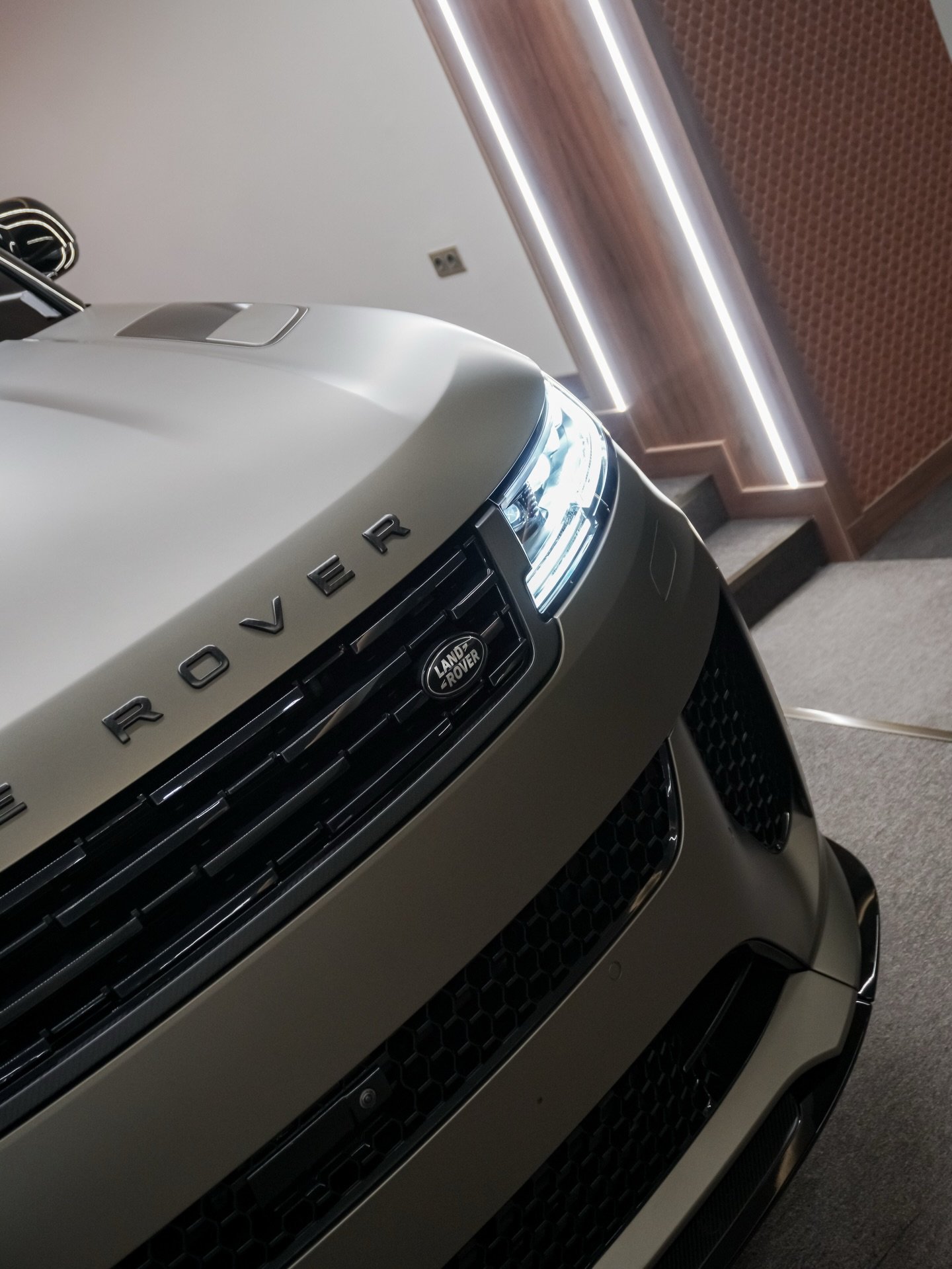 Range Rover Sport SV